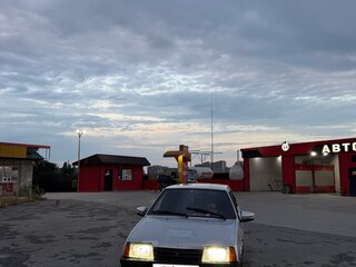 2002 Lada (ВАЗ) 2109, серебристый, 130000 рублей, вид 2