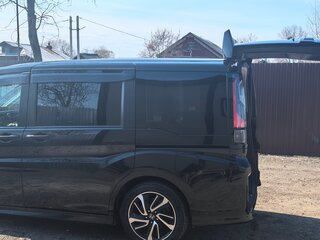 2019 Honda Stepwgn Spada V Рестайлинг, чёрный, 2500000 рублей, вид 5