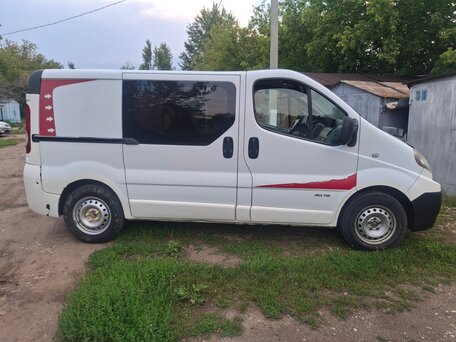 2008 Renault Trafic II Рестайлинг, белый, 1200000 рублей, вид 5