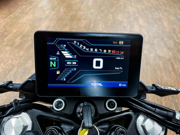2026 QJMotor SRK 400, серый, 499000 рублей - вид 10