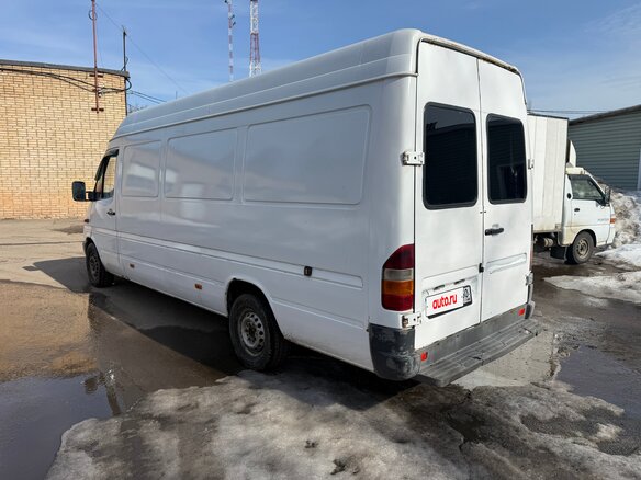 2001 Mercedes-Benz Sprinter, белый, 900000 рублей - вид 4