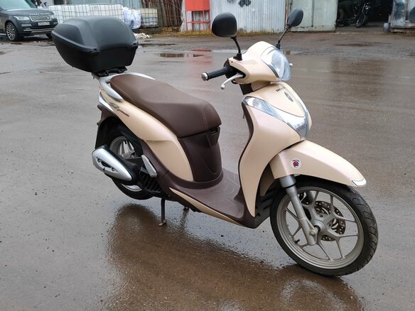 2018 Honda SH, бежевый, 259000 рублей - вид 5