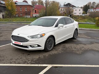 2016 Ford Fusion (North America) II Рестайлинг, белый, 1500000 рублей, вид 1