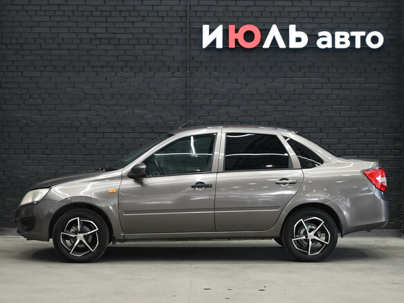 2015 Lada (ВАЗ) Granta I, коричневый, 350000 рублей - вид 8