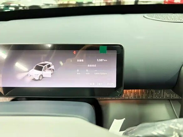2026 Leapmotor A10 39.8 kWh, серебристый, 1708011 рублей - вид 19