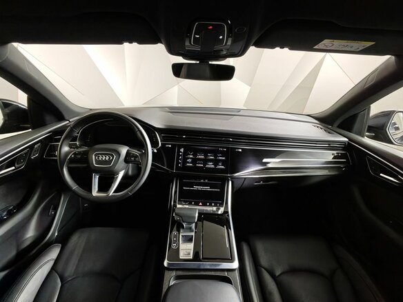 2019 Audi Q8 55 TFSI I (4M), чёрный, 6150000 рублей - вид 12