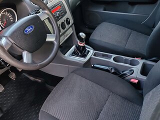 2011 Ford Focus II Рестайлинг, серый, 420000 рублей, вид 5