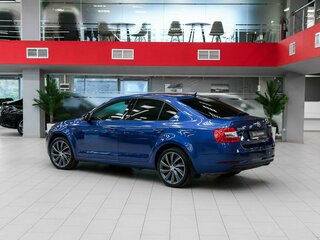 2020 Skoda Octavia III (A7) Рестайлинг, синий, 1990000 рублей, вид 4