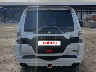2019 Mitsubishi Pajero IV Рестайлинг 2, белый, 4000000 рублей, вид 3