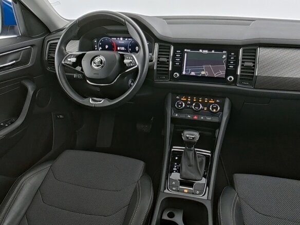 2022 Skoda Kodiaq I Рестайлинг, синий, 3200000 рублей - вид 11