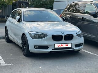 2013 BMW 1 серии 116i II (F20/F21), белый, 1199000 рублей, вид 1