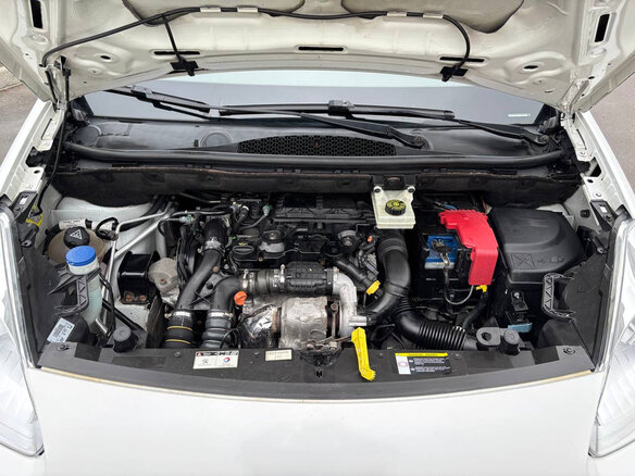 2013 Peugeot Partner, белый, 760000 рублей - вид 19