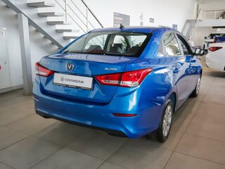 2024 Changan Alsvin, синий, 1959900 рублей, вид 4