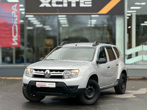 2017 Renault Duster I Рестайлинг, серебристый, 869000 рублей