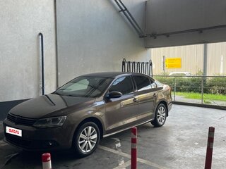 2012 Volkswagen Jetta VI, коричневый, 1070000 рублей, вид 1