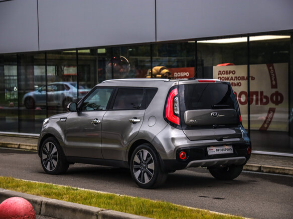 2018 Kia Soul II Рестайлинг, серебристый, 1332777 рублей - вид 7