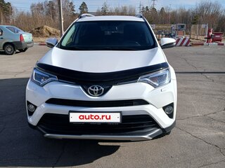 2015 Toyota RAV4 IV (XA40) Рестайлинг, белый, 2400000 рублей, вид 2