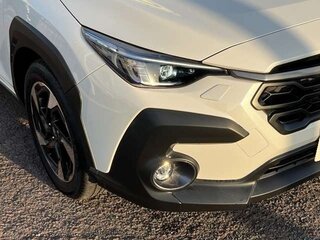 2023 Subaru Crosstrek III, белый, 1900000 рублей, вид 3