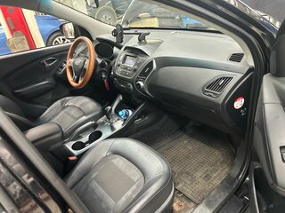 2014 Hyundai ix35 I Рестайлинг, чёрный, 1700000 рублей, вид 4