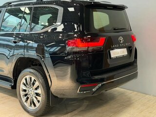 2026 Toyota Land Cruiser 300 Series, чёрный, 16500000 рублей, вид 4