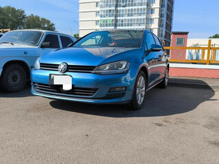 2014 Volkswagen Golf VII, синий, 950000 рублей, вид 2