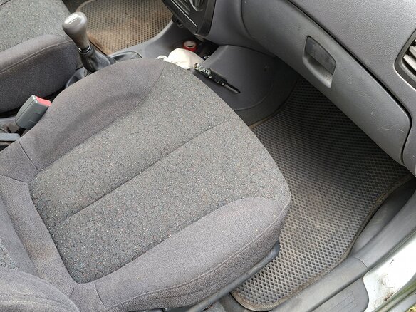 2006 Hyundai Accent ТагАЗ II, серебристый, 250000 рублей - вид 11