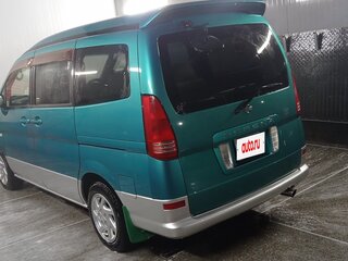 2000 Nissan Serena II (C24), зелёный, 699999 рублей, вид 2