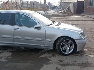 2002 Mercedes-Benz C-Класс 200 II (W203), серебристый, 675000 рублей, вид 2