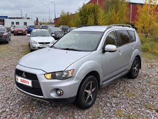 2011 Mitsubishi Outlander II Рестайлинг, серебристый, 875000 рублей, вид 1