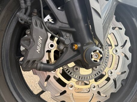 2011 Kawasaki ZZR 1400, чёрный, 930000 рублей, вид 5