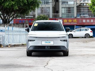 2026 Toyota bZ3X 58.3 kWh, белый, 2700000 рублей, вид 2
