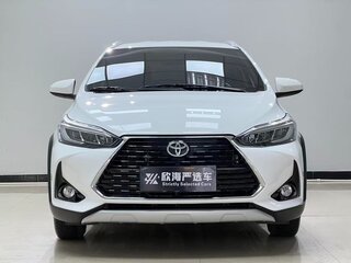 2023 Toyota Yaris L XP150 Рестайлинг, белый, 1300000 рублей, вид 2