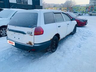 2001 Nissan AD II, белый, 180000 рублей, вид 2