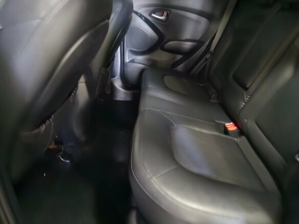2013 Hyundai ix35 I, чёрный, 916000 рублей - вид 17