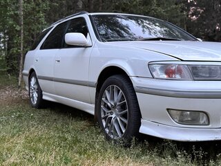 1997 Toyota Mark II Qualis VIII (X100), белый, 450000 рублей, вид 2
