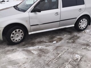2006 Skoda Octavia I (A4) Рестайлинг, серебристый, 330000 рублей, вид 3