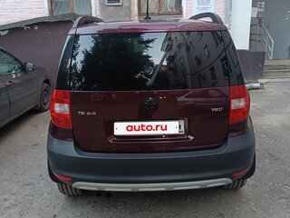2013 Skoda Yeti I, красный, 970000 рублей, вид 5