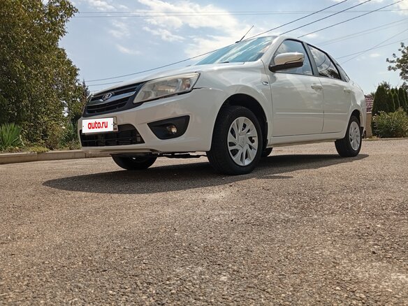2017 Lada (ВАЗ) Granta I, белый, 525000 рублей