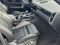 2020 Porsche Cayenne S III, чёрный, 6300000 рублей - вид 9