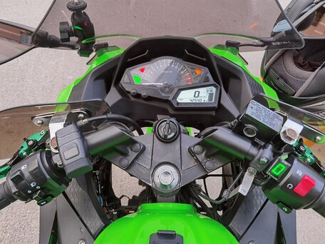 2014 Kawasaki Ninja 300, зелёный, 360000 рублей, вид 5