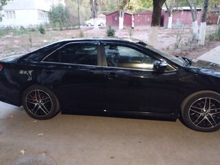 2014 Toyota Camry US Market VII (XV50) Рестайлинг, чёрный, 1700000 рублей, вид 2