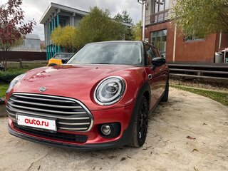 2019 Mini Clubman Cooper II Рестайлинг, красный, 2100000 рублей, вид 2