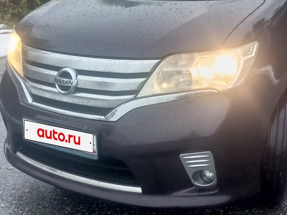 2011 Nissan Serena IV (C26), фиолетовый, 1150000 рублей - вид 3