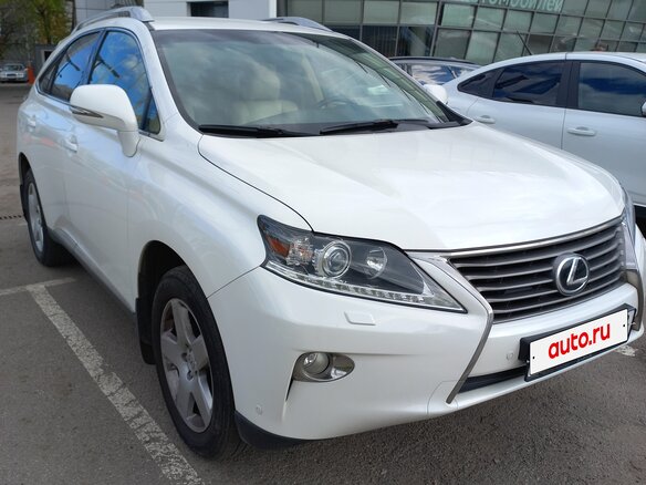 2013 Lexus RX 270 III Рестайлинг, белый, 2250000 рублей - вид 4