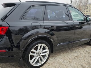2018 Audi Q7 II (4M), чёрный, 5200000 рублей, вид 5