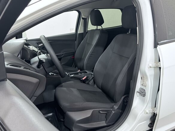2017 Ford Focus III Рестайлинг, белый, 1190000 рублей - вид 7