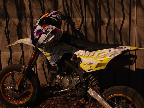 2024 JMC 150 MX, золотистый, 130000 рублей - вид 1