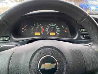2013 Chevrolet Niva I Рестайлинг, коричневый, 490000 рублей, вид 4