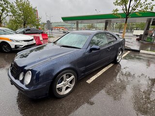 1999 Mercedes-Benz CLK-Класс 320 I (W208), синий, 490000 рублей, вид 1