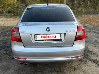 2010 Skoda Octavia DSG7 II (A5) Рестайлинг, серебристый, 650000 рублей, вид 3